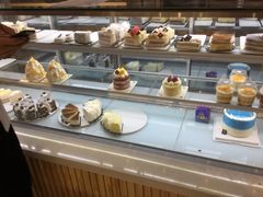 -焙丽拾光(麦凯乐直营店)