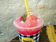 西瓜沙冰-莓园冰淇淋店