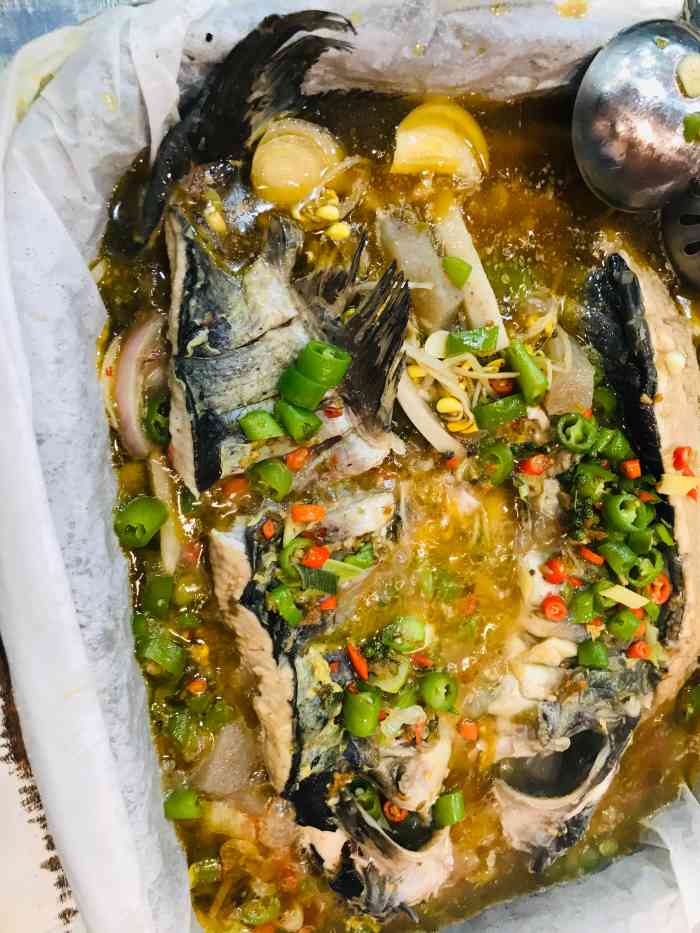 37度纸包鱼-"地址位于石湖东路地铁口出来150米左右[.