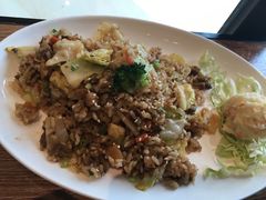 -玛格萝妮(汇智国际商业中心店)