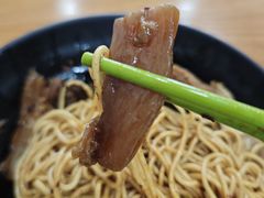 -志权牛肉面(灵山路店)