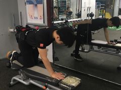-CXFIT 陈徐健身工作室(凯旋店)