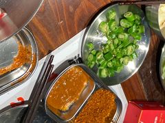 -丹东特色烤肉(学府路一部店)