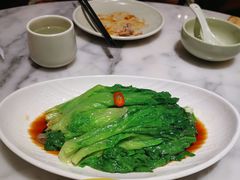 -蝴蝶里·粤菜·点心(滨江龙湖店)