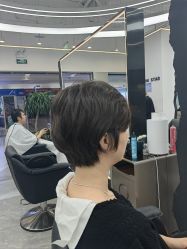 -ON STAR SALON