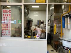 -辣辣小吃豆花米线(大观篆新农贸市场店)