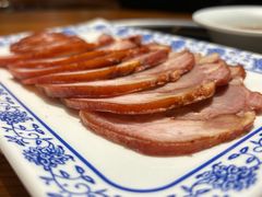 -老天桥酱肉烧饼夹肘子(天桥店)