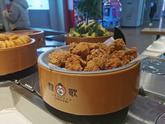 -龍歌自助小火锅(市南金茂湾店)