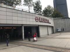-东方体育中心(地铁站)