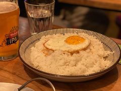 菲律宾香肠煎蛋配渍蔬菜-Mesa Madre梅萨妈妈·Bintana(国贸店)