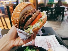 -The Habit Burger Grill 哈比特汉堡(爱琴海店)