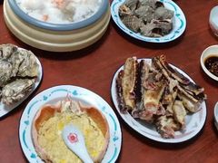 -荣誉海鲜酒楼(海湾店)