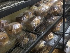 -秀云俄罗斯列巴屋(军星小区店)