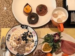 -怡咖啡海鲜自助餐厅(浦东香格里拉店)