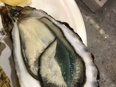 -HIHE Bistro·Oyster Bar(华熙live店)