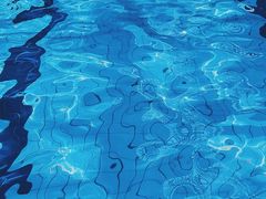 -汕头市游泳跳水馆