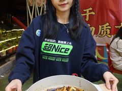 -刘姐啤酒鱼民族演艺餐厅(西街总店)