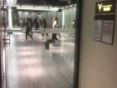 -一兆韦德健身(古美店)