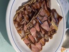 -鱼窝棚柴火铁锅炖(富山屯店)