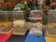 -咖啡苑自助餐厅·中国大饭店