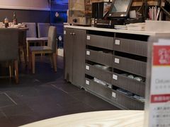 -滋味满屋美食坊(上海街店)