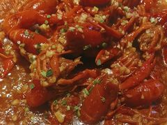 -郑东靓靓虾馆·金牌油焖大虾(天泽街店)