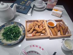 -三玛璐酒楼(汉口路店)
