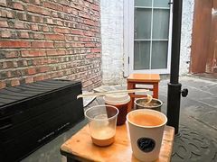 -Be Lived Cafe比例咖啡(摩天轮店)