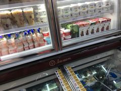 -全家便利店(东直门店)