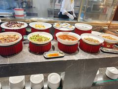 -金马门国际美食百汇(珞喻路店)