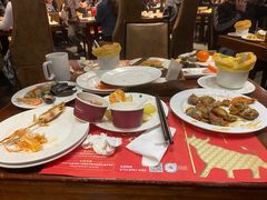 -四海一家自助餐(益田假日广场店)