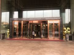 -中山利和希尔顿酒店