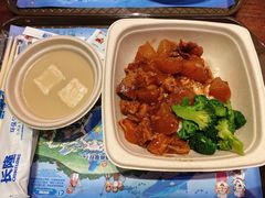 -横琴湾畔餐厅(长隆海洋王国白鲸剧场店)