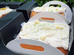 -白蘭BLANK(杭州湖滨银泰in77C区店)