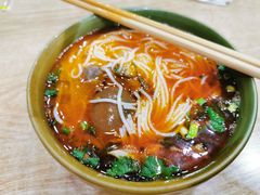 -全家福米线