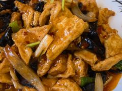 -何适山庄 ·可团建(水长城P2停车场店)