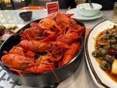 -老鄞江清水龙虾•赵赵家(江北店)