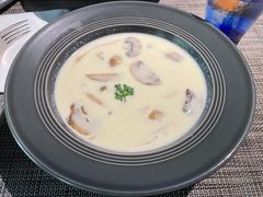 奶油蘑菇汤-巴别塔法餐舍(合作路店)