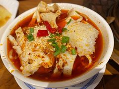 土冒黄喉-炉小二铜锅牛蛙•川湘菜(三里屯店)