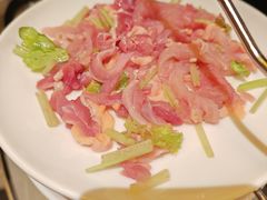 拆骨脆皮鸡肉-润泽园椰子鸡(汇一城店)