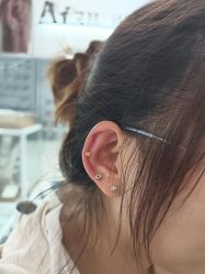 -AI艾耳·专业手工耳洞·穿孔美学馆