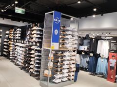 -迪卡侬(环球港店)