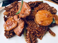 爆炒腰花-闫府私房菜·百年鲁菜(恒隆店)
