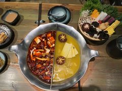 -湊湊火锅·茶憩(合生汇购物中心店)