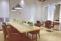 -Mentor Hair Salon