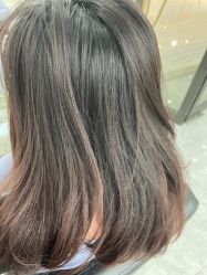 -Moyue HAIR SALON