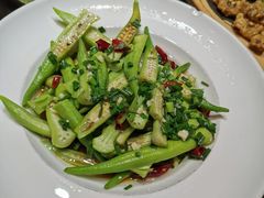 -鹰龙海畔度假酒店(咸祥店)