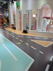 -多元宝贝世界(曲江彩虹谷店)