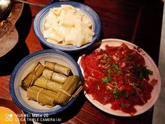 宜宾小黄粑-受气牛肉·重庆耙牛肉(南坪总店)