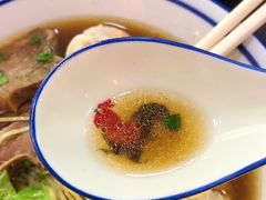 -左记港食(融科天城店)